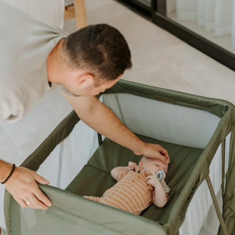 AeroMoov® Travel cot Green Moss - Image 6