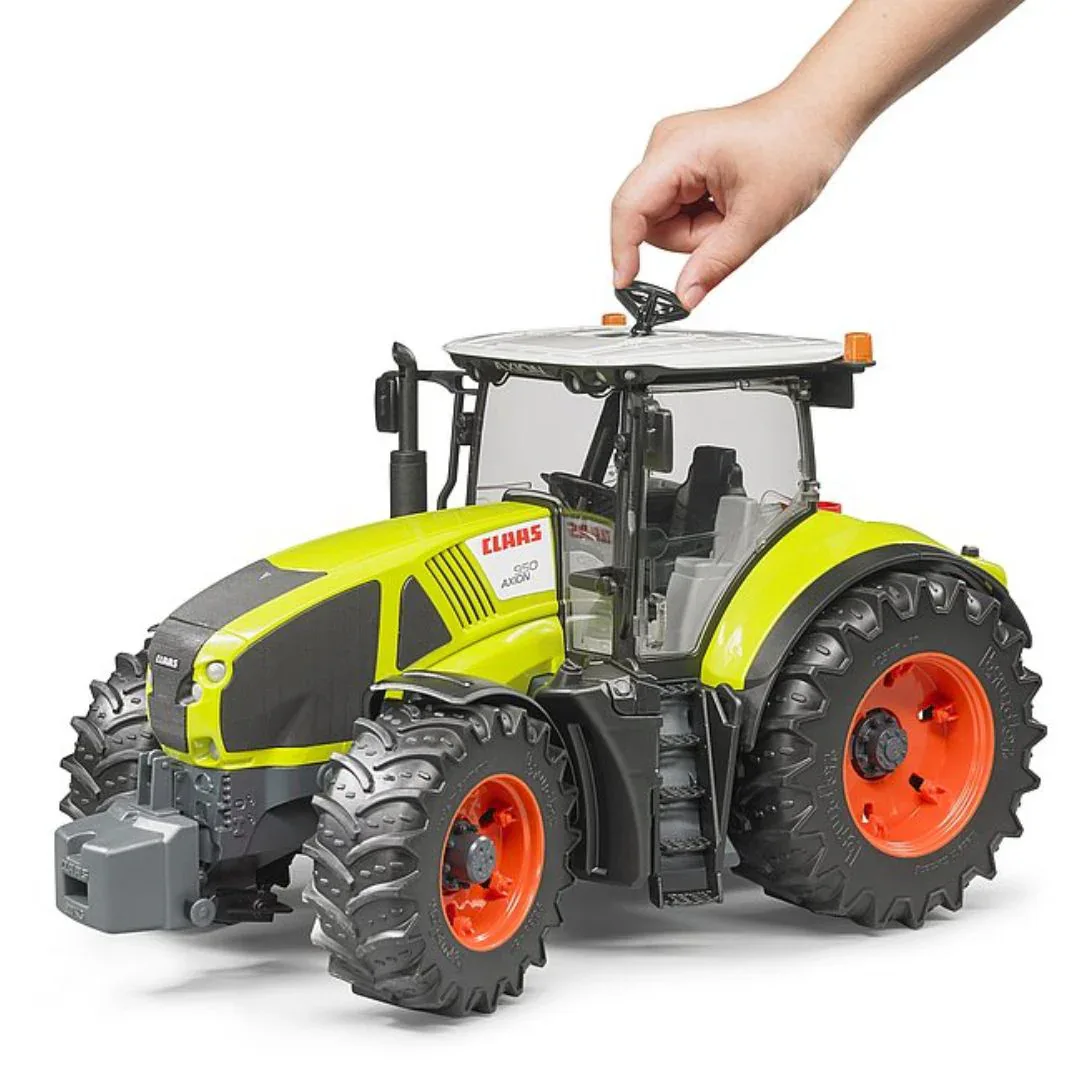 Bruder® Tractor Claas Axion 950 - Image 3