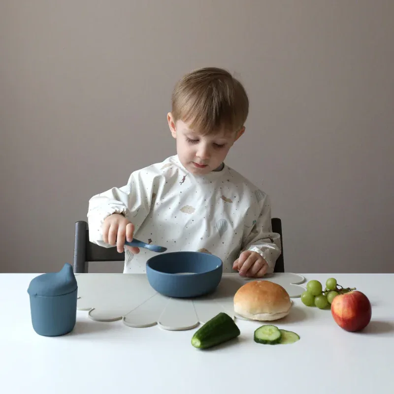 CamCam® Sleeved Bib Dreamland - Image 2