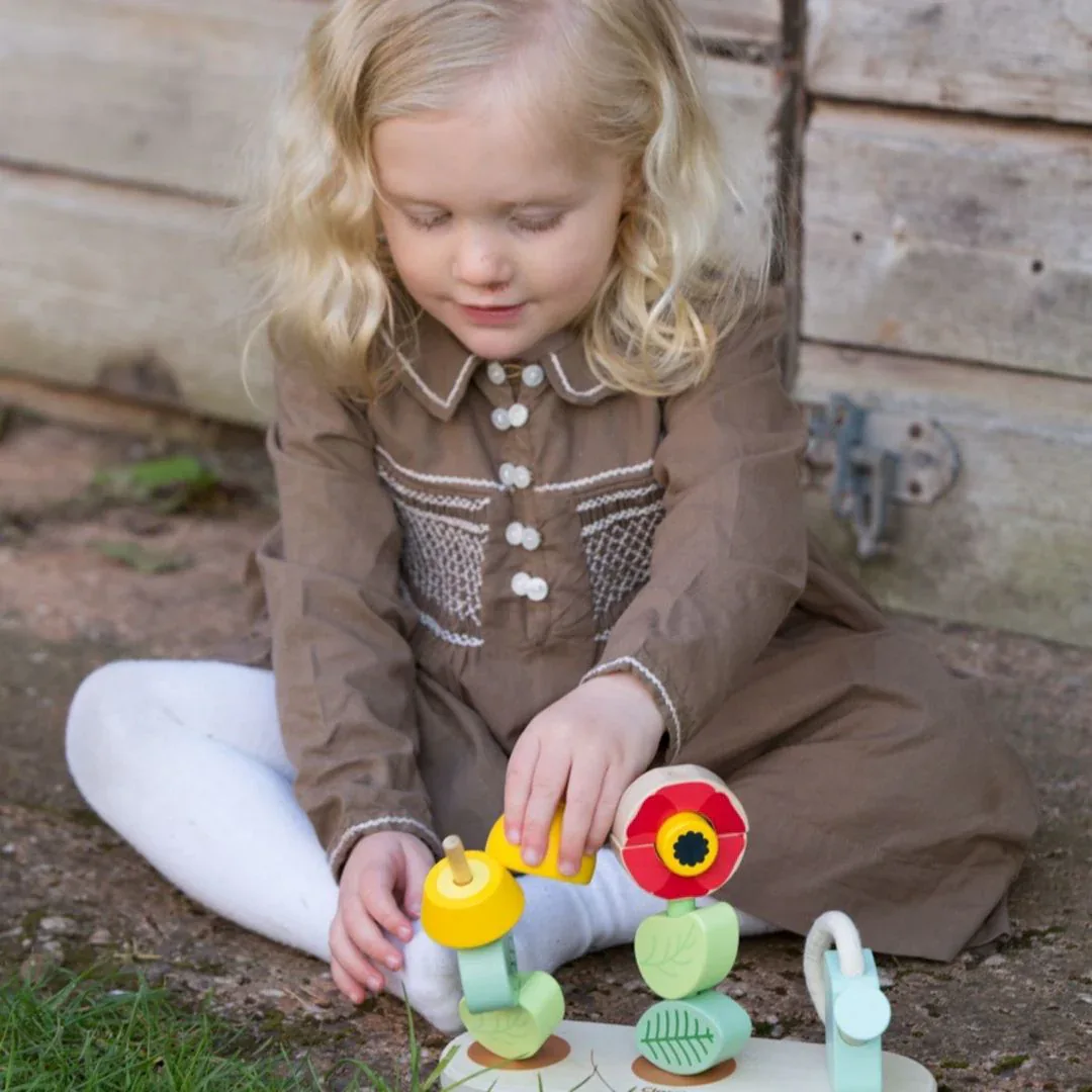 Classic World® Wooden stacking toy Flower Garden - Image 4