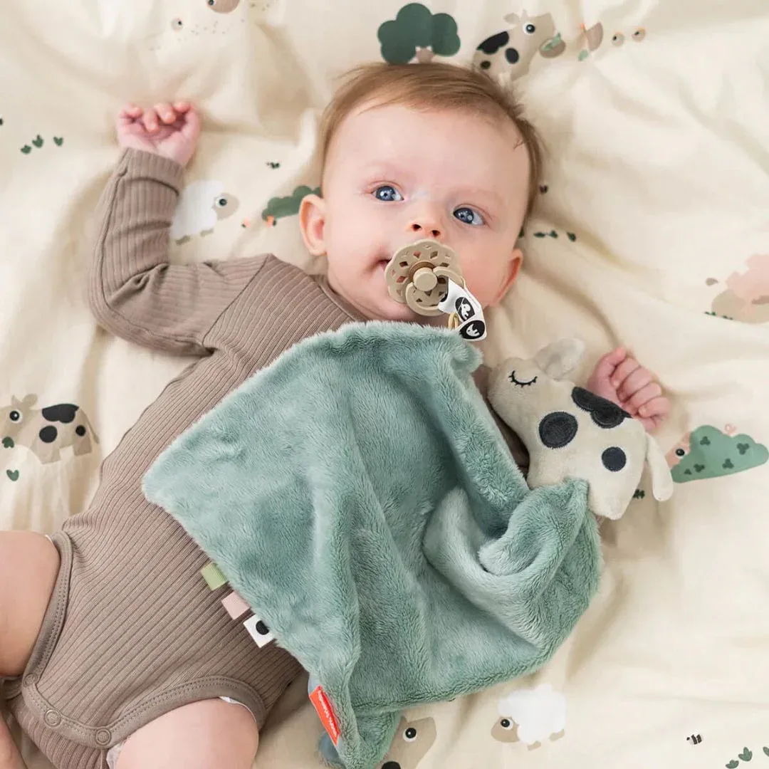 Done by Deer® Comfort Blanket with Pacifier Clip Dotti Blue - Image 4