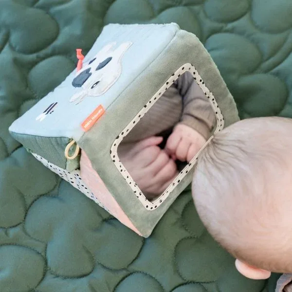 Done by Deer® Fold-out sensory mirror Tiny farm - Image 7
