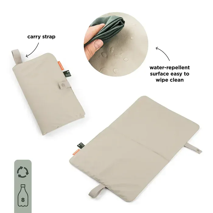 Done by Deer® Foldable changing mat Sand - Image 2