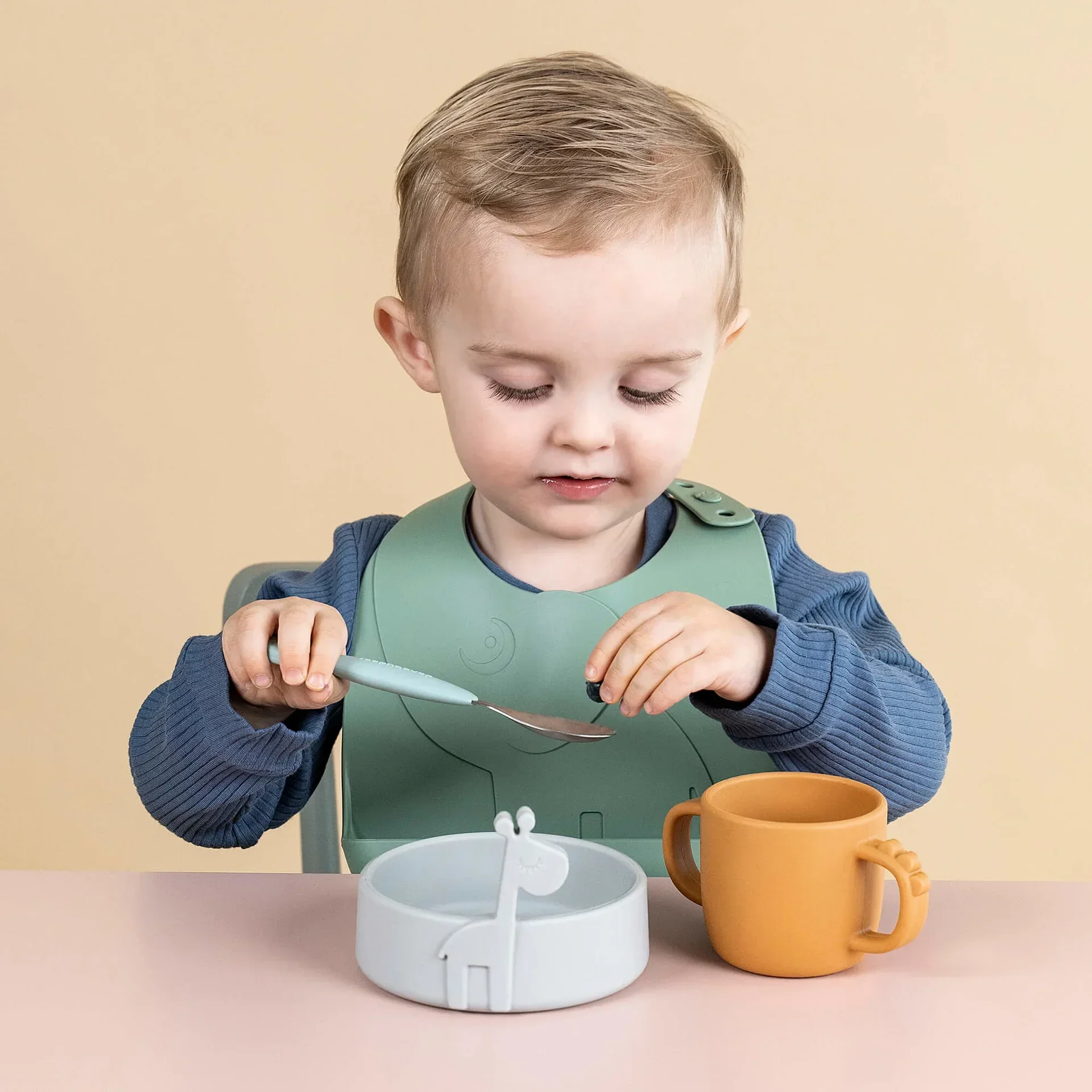 Done by Deer® Peekaboo Bib 2-pack Elphee Green - Image 2