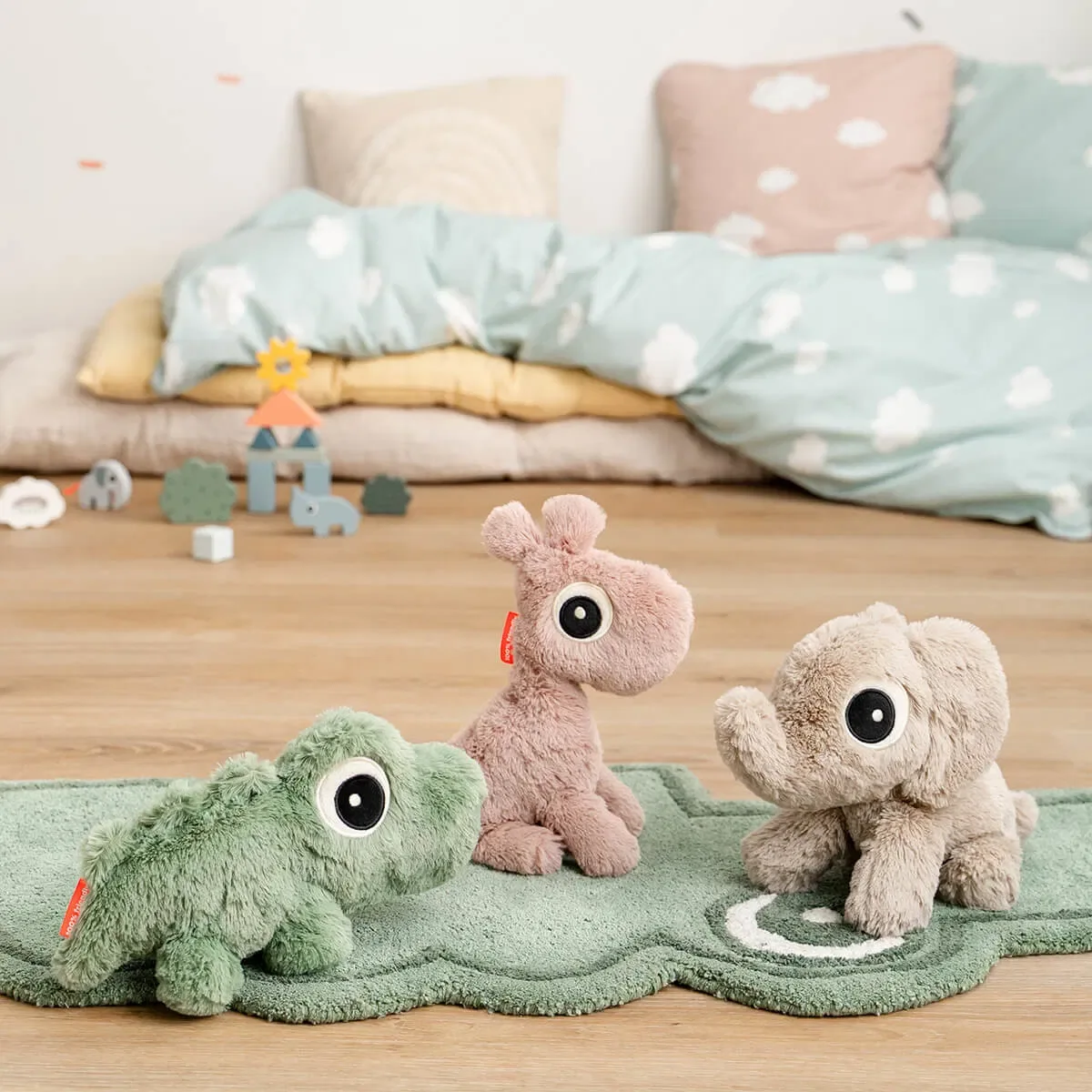 Done by Deer® Plush Friend Croco Green - Image 6