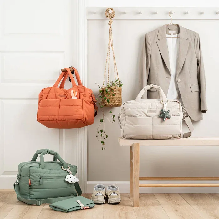 Done by Deer® Quilted changing bag Sand - Image 5