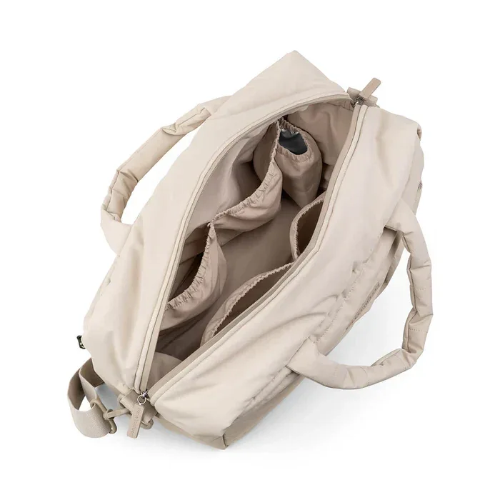 Done by Deer® Quilted changing bag Sand - Image 6