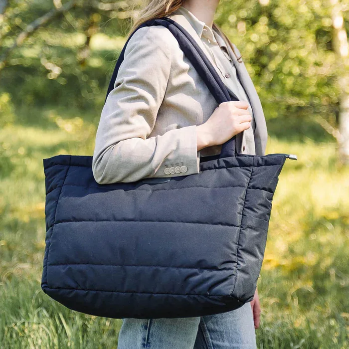 Done by Deer® Quilted changing tote bag Black - Image 10