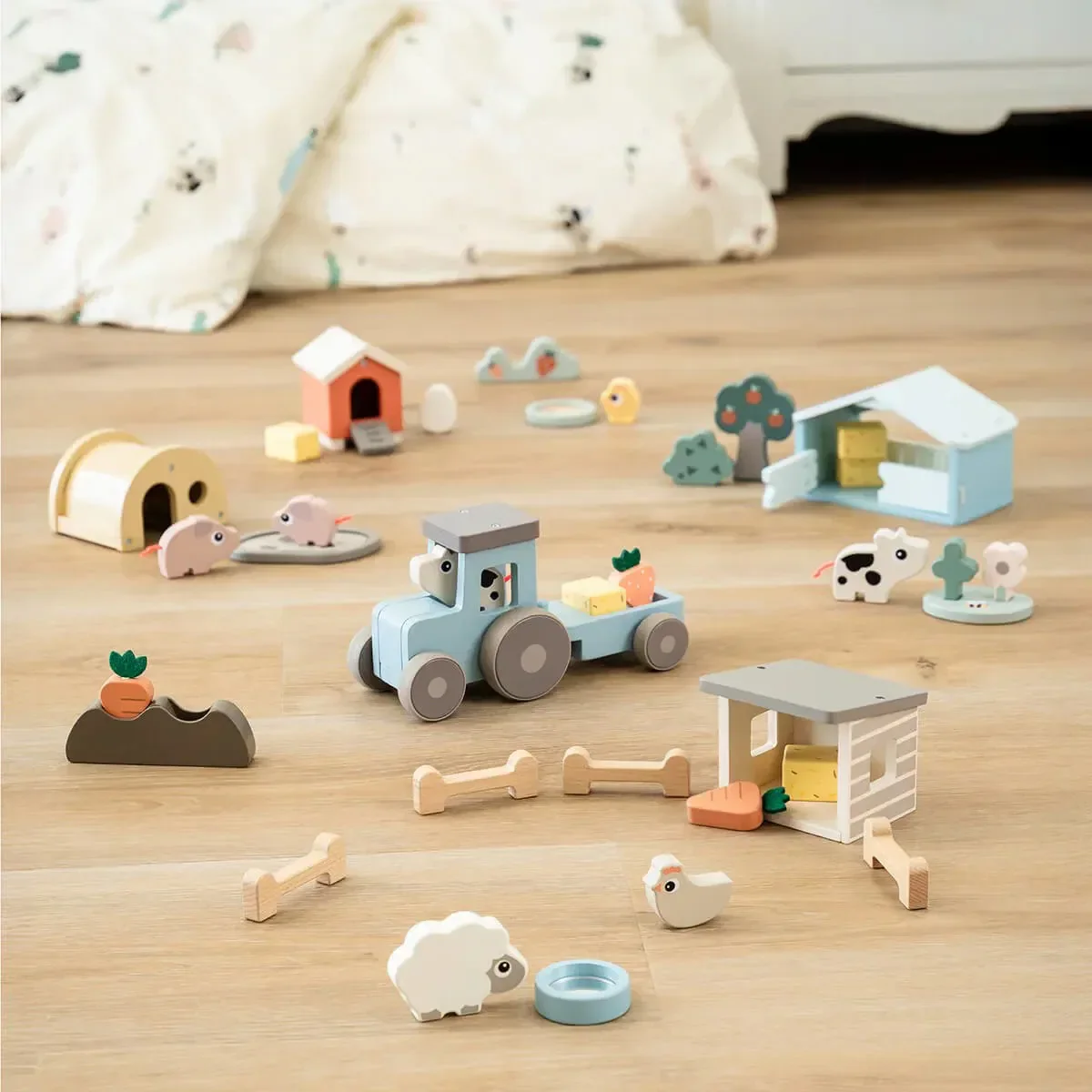 Done by Deer® Tiny Farm Play Set Clucky - Image 5