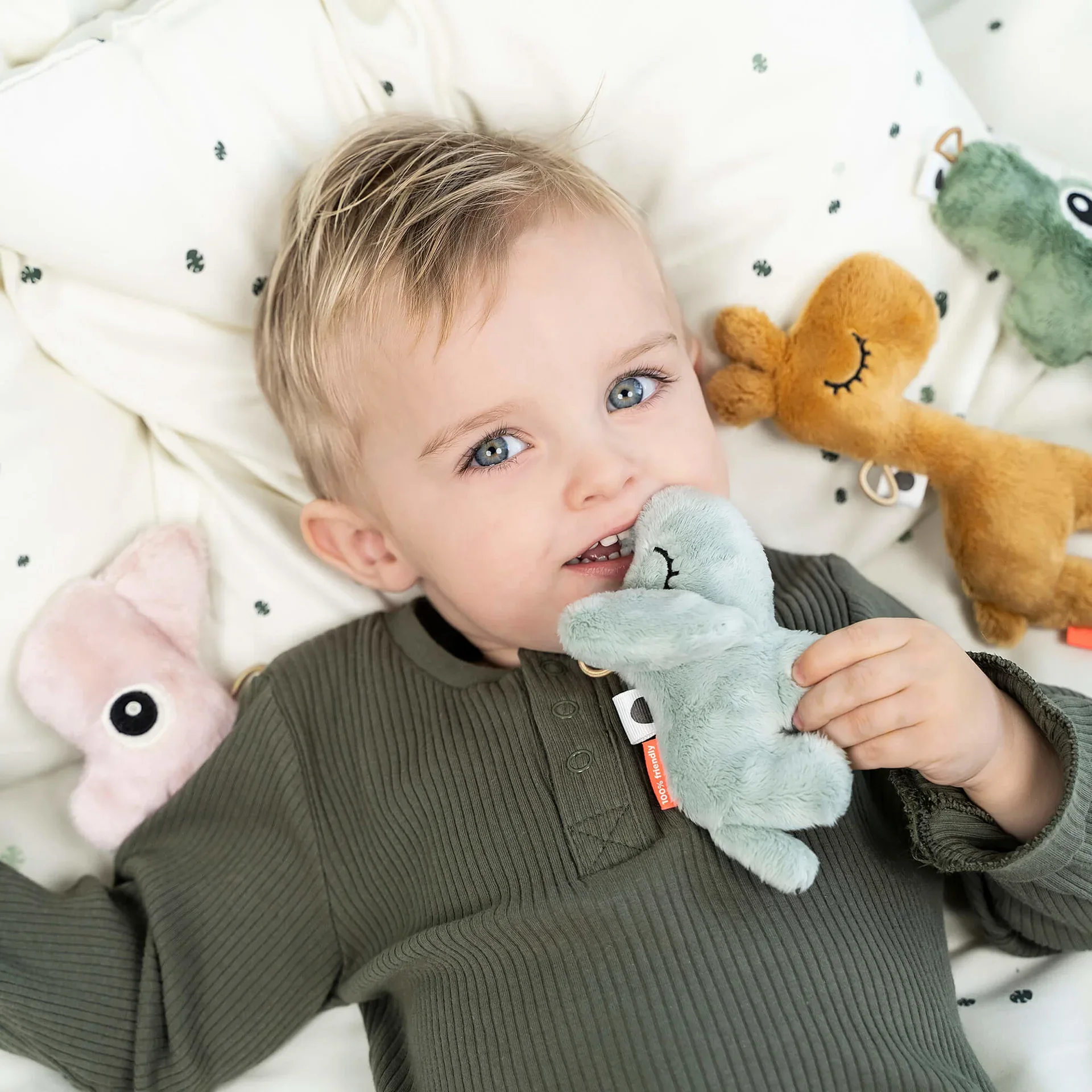 Done by Deer® Tiny sensory rattle Elphee Blue - Image 5