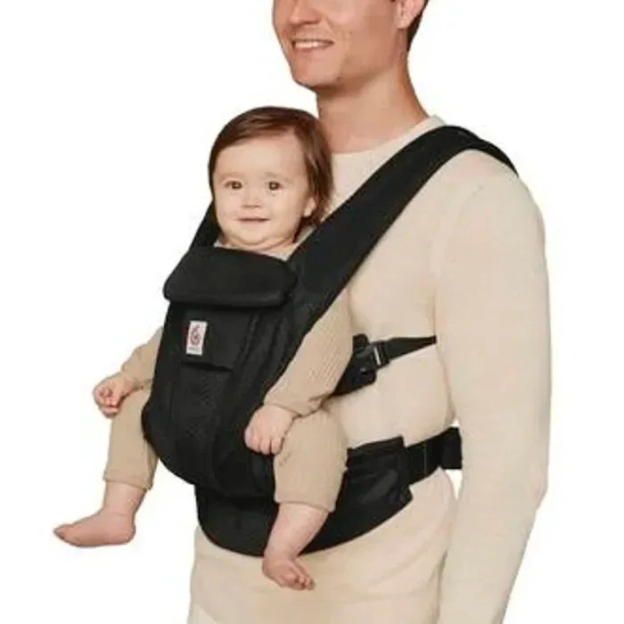 Ergobaby® Baby Carrier Omni Deluxe Mesh Onyx Black - Image 4
