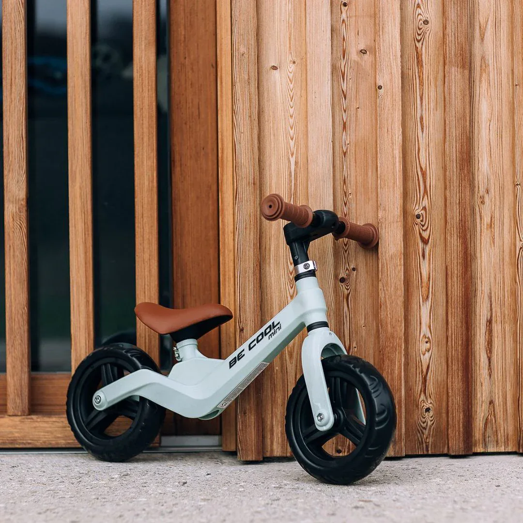 Free2Move® Balance Bike Be Cool MINI White - Image 5