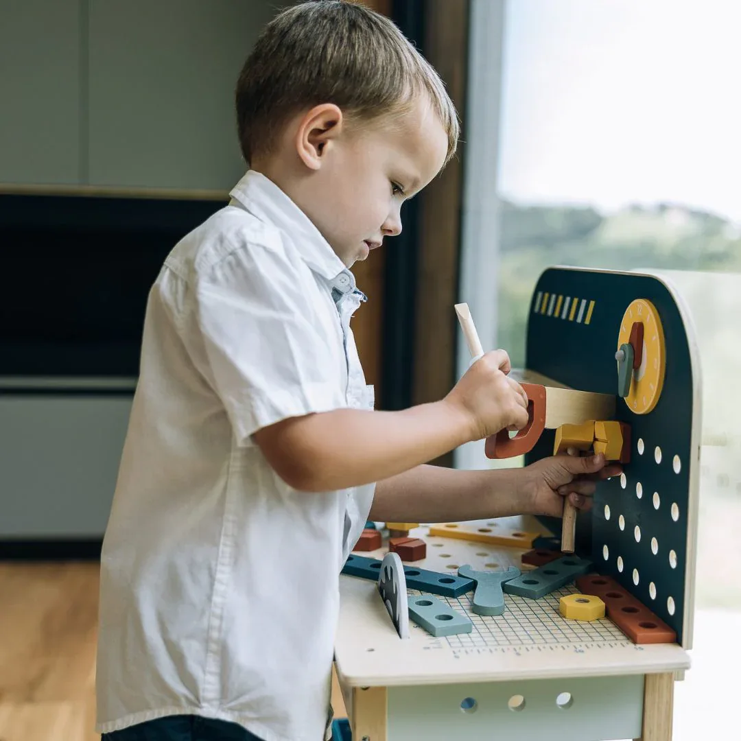 Free2Play® My First Wooden Workshop with Accessories - Image 7