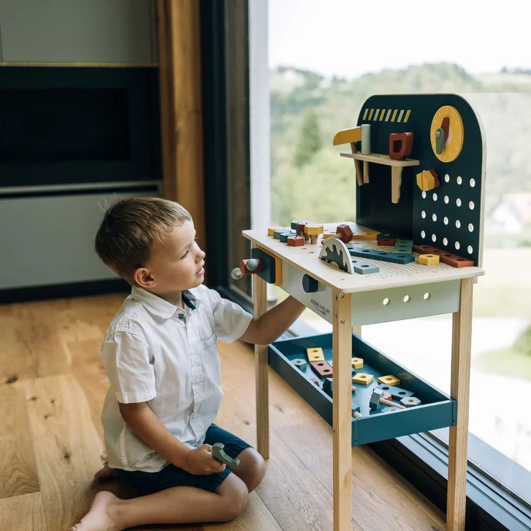 Free2Play® My First Wooden Workshop with Accessories - Image 8
