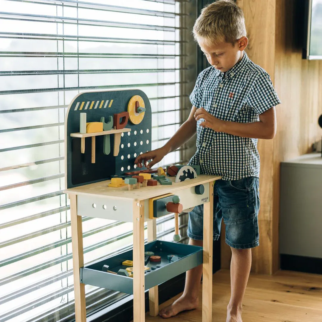 Free2Play® My First Wooden Workshop with Accessories - Image 9