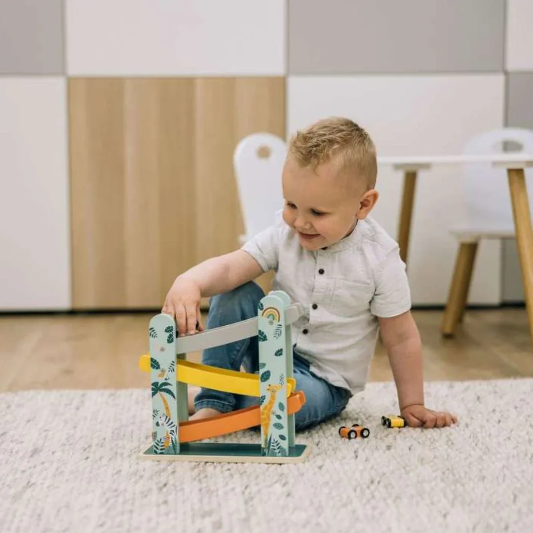 Free2Play® Wooden Mini Garage with Cars - Image 5