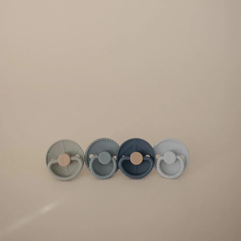 Frigg® 4-Pack Pacifiers Round Latex Skyline Serenity (0-6m) - Image 2