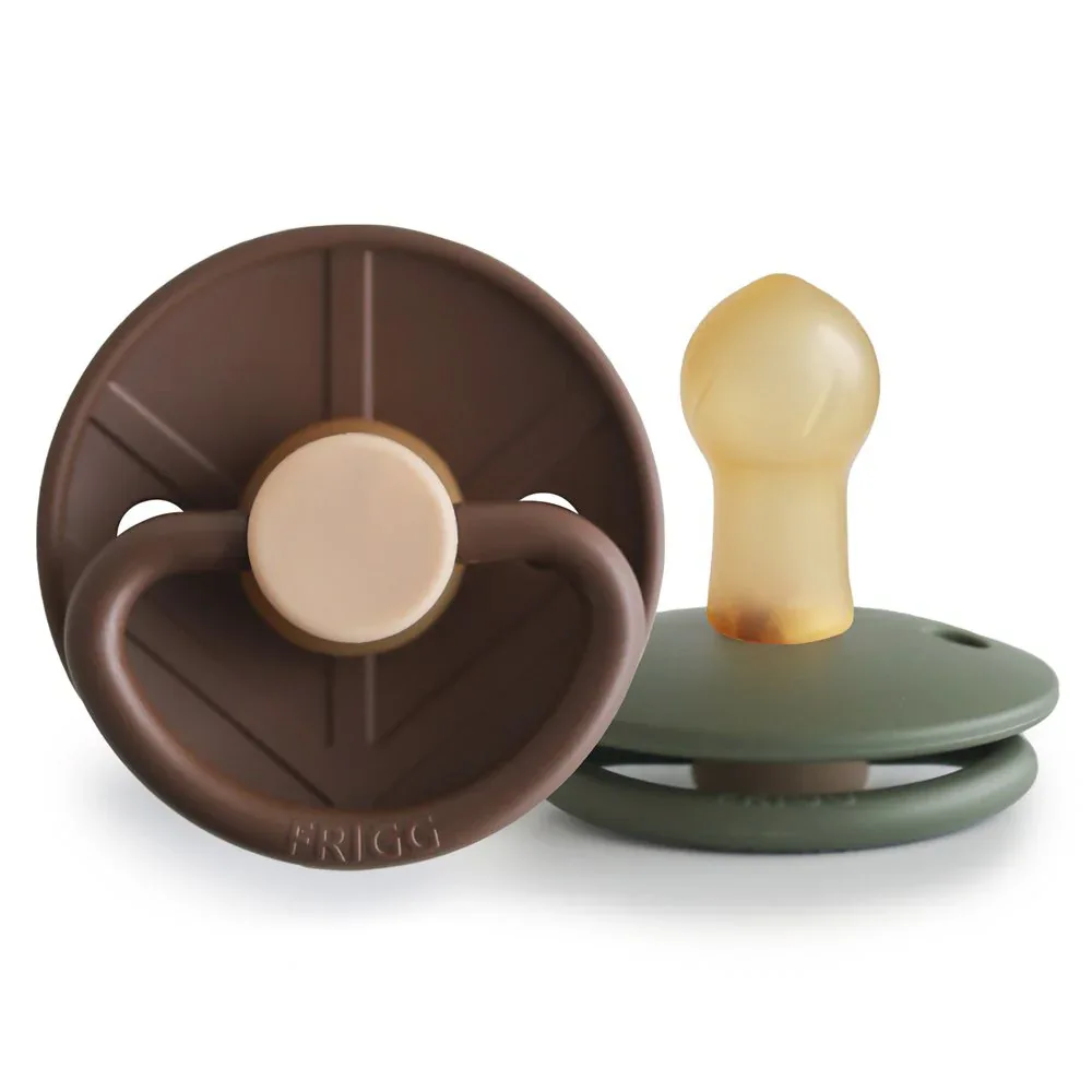 Frigg® Natural rubber Pacifier Little Viking Cocoa/Olive - Image 2