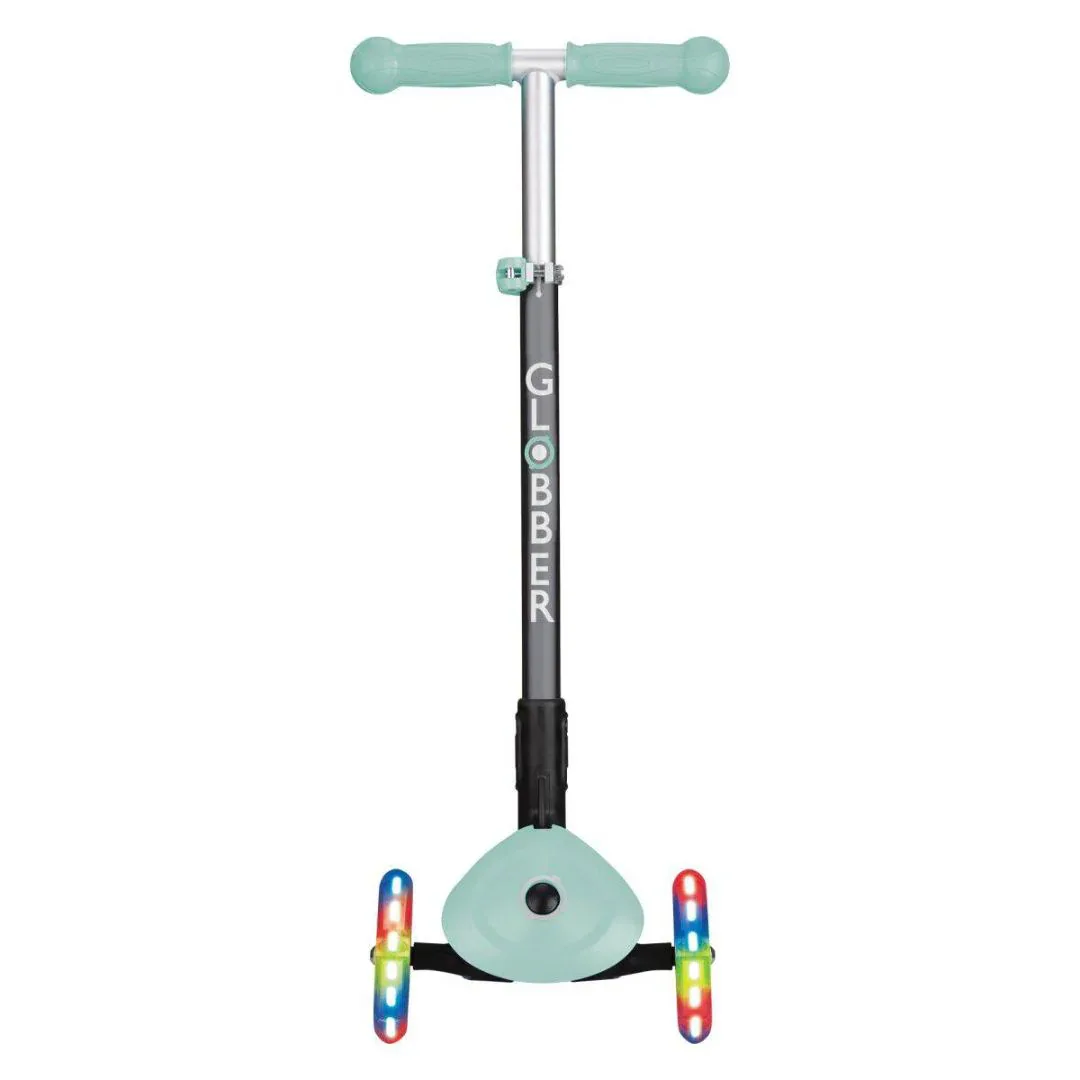 Globber® Primo Scooter with Light-Up Wheels Mint - Image 6