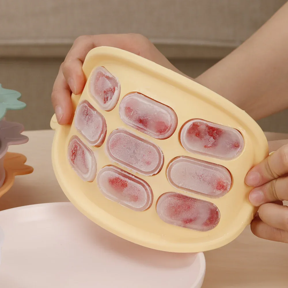 Haakaa® Silicone Nibble Tray Pineapple Tangerine - Image 3