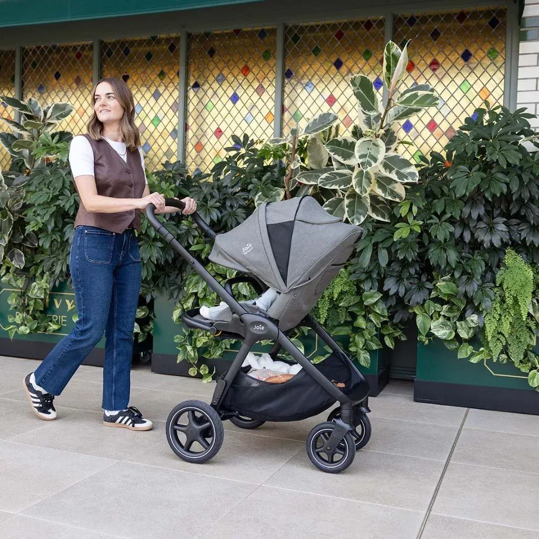 Joie® Pushchair Finiti™Signature Ebony - Image 5