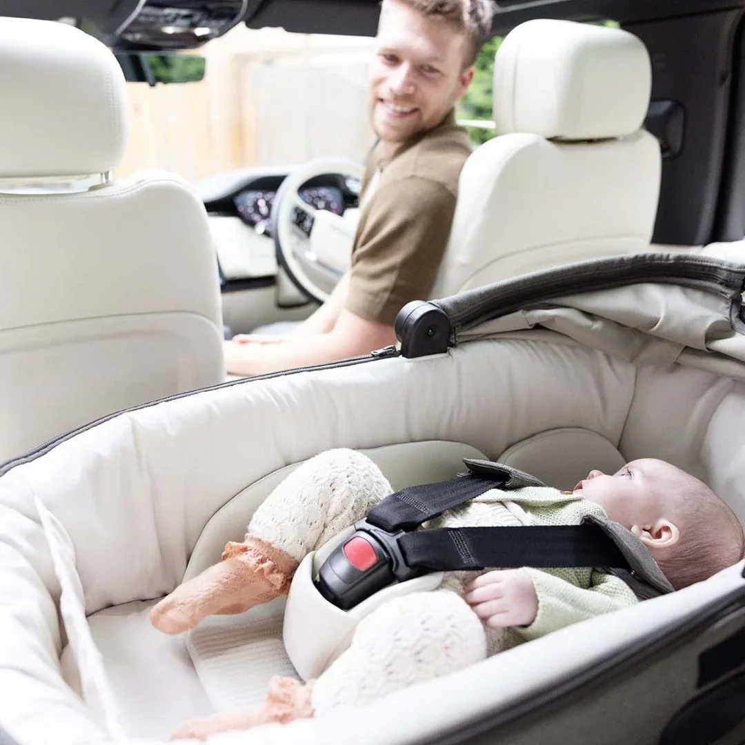 Joie® Carrycot Calmi™ Signature Eclipse - Image 6