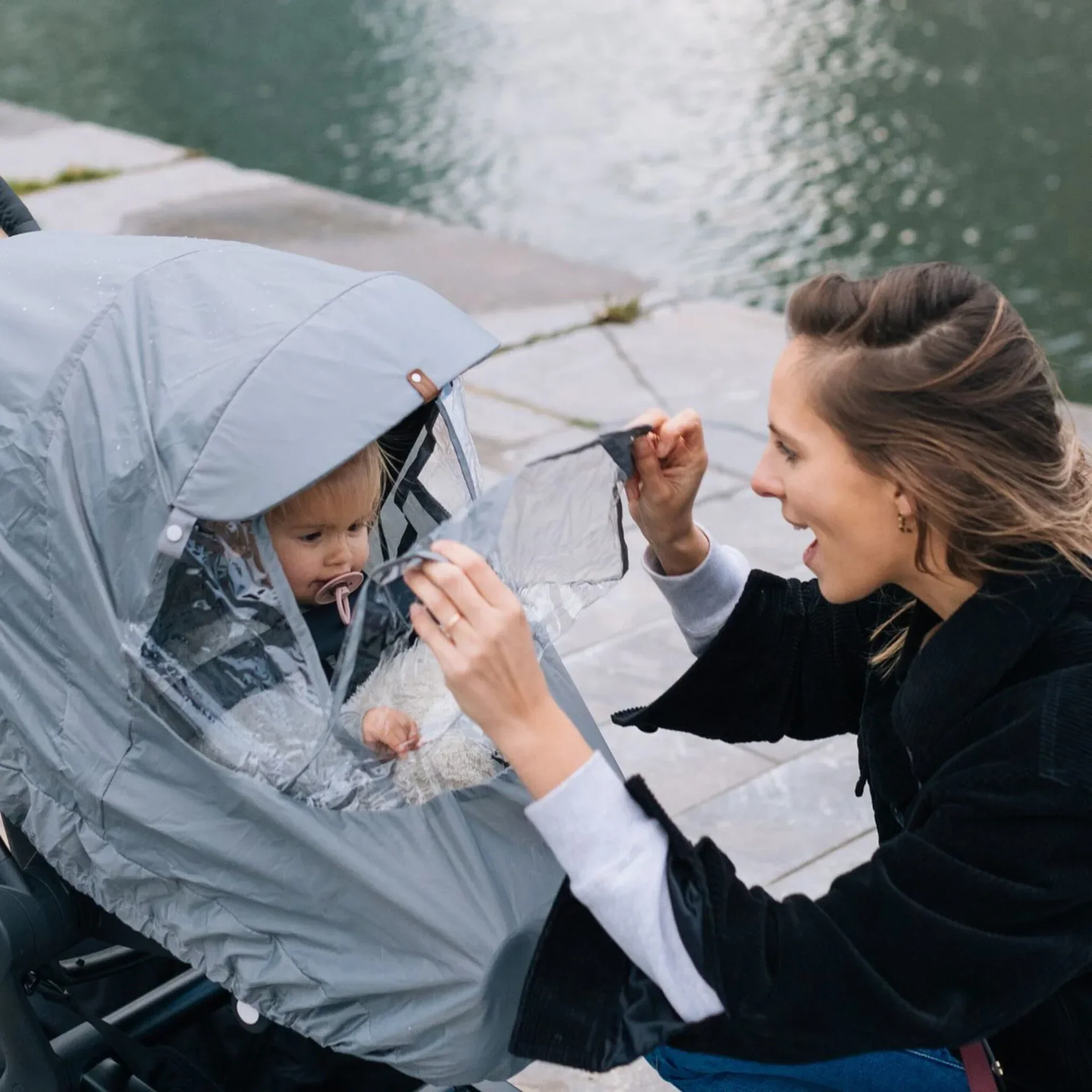 Joolz ® Hub/Hub+ Raincover  - Image 3