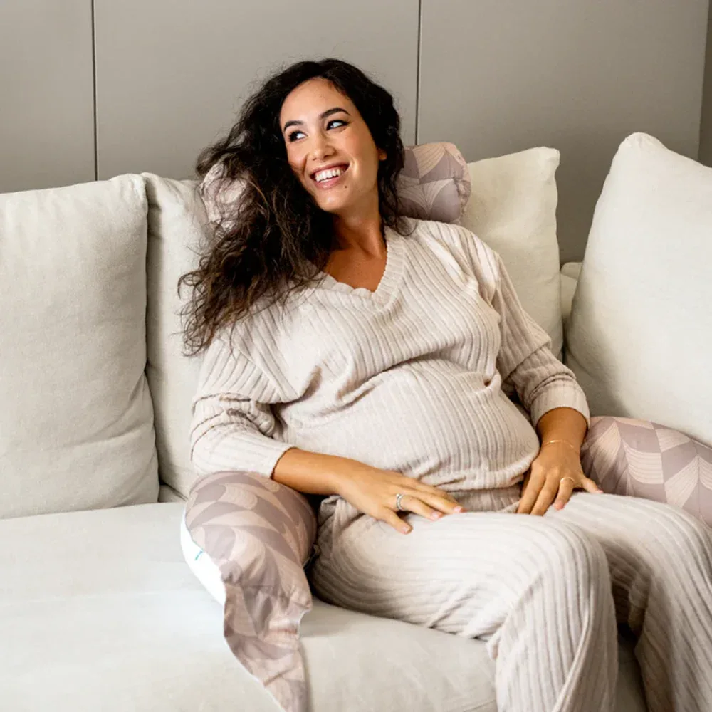 Koala Babycare® Hug+ Comfy Pillow Fan Beige - Image 6