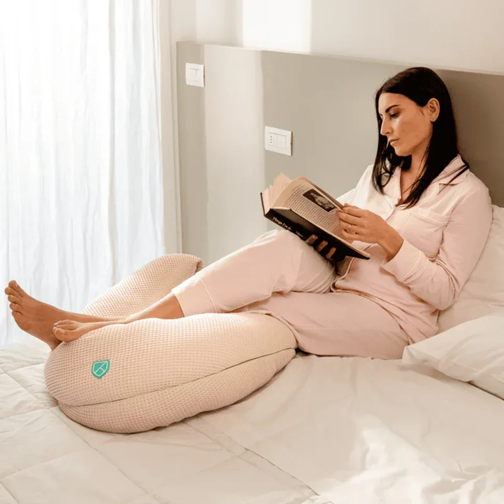 Koala Babycare® Maternity pillow Hug Comfy Bamboo Beige - Image 4