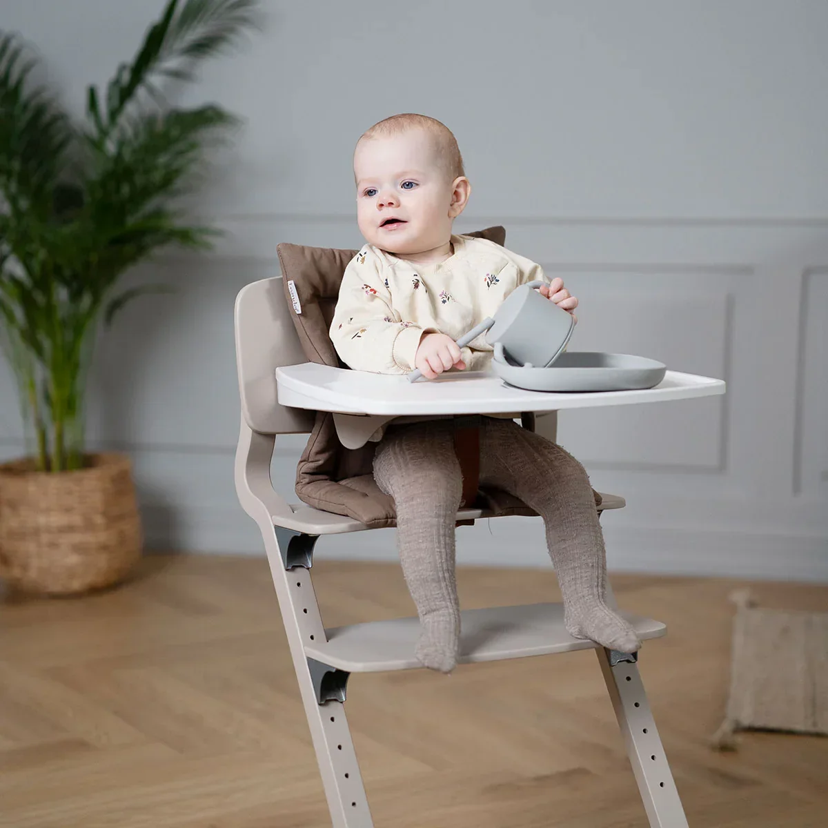 Leander® High Chair Tray Louie™ White - Image 3