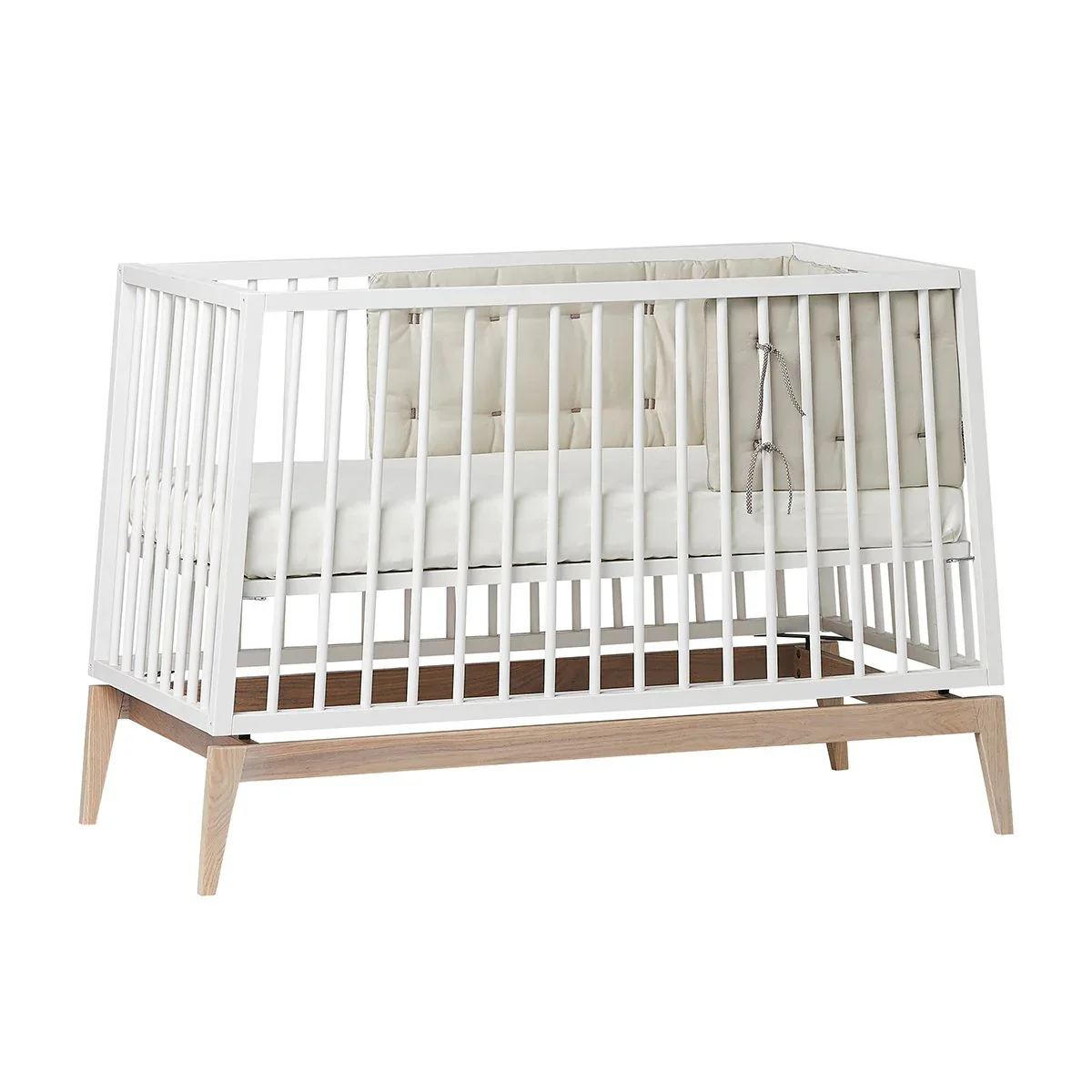 Leander® Linea Bed Bumper for Linea™ and Luna™ Cappuccino - Image 2