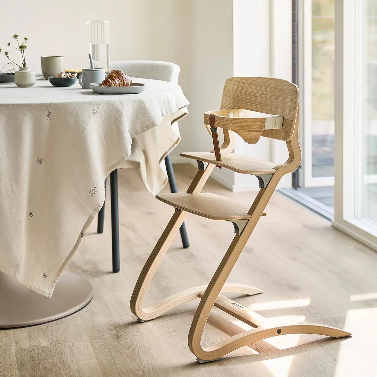 Leander® Otroški stol za hranjenje 2v1 Louie™ Oak (Hrast) Natural - Image 9