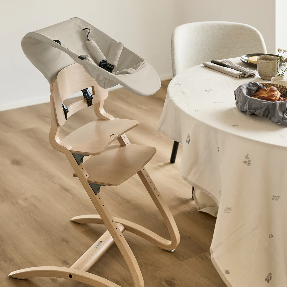 Leander® Otroški stol za hranjenje 4v1 Louie™ Cappuccino - Image 14