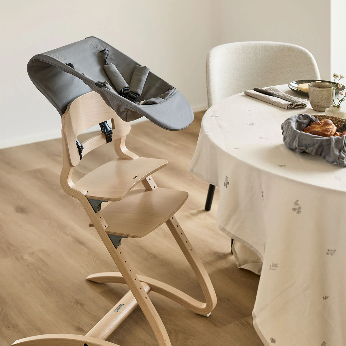 Leander® Otroški stol za hranjenje 4v1 Louie™ Sage Green - Image 29