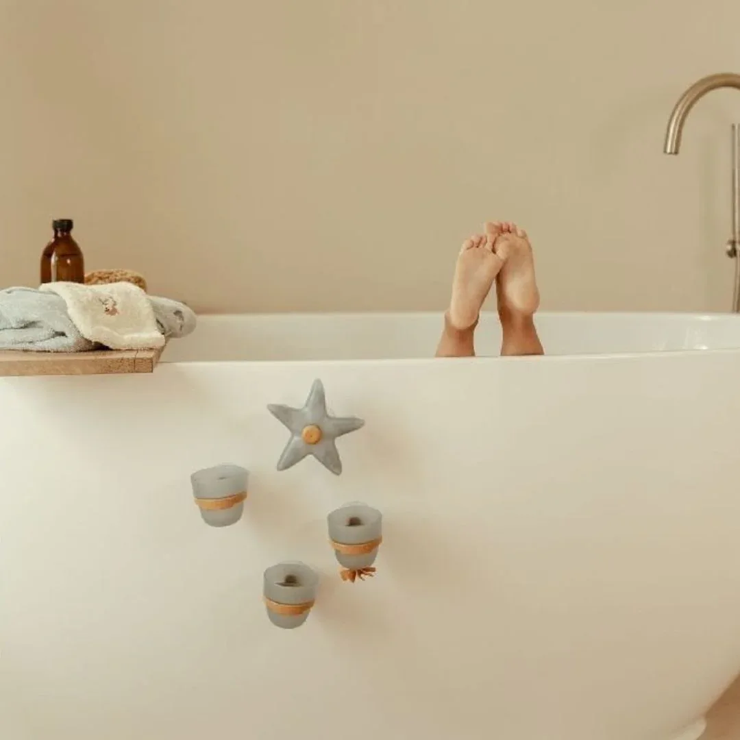 Little Dutch® Bath Play Cups Starfish - Image 6