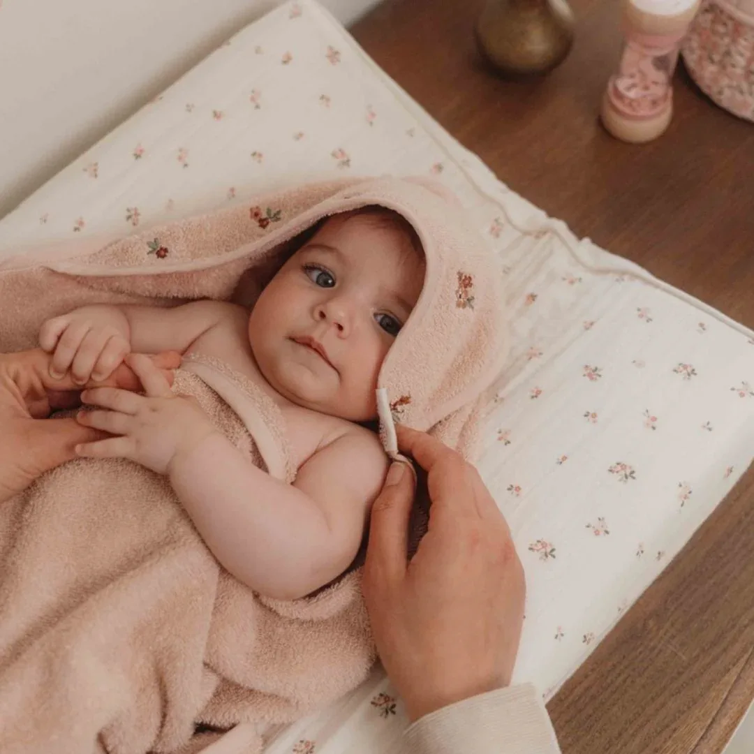 Little Dutch® Hooded towel Blossom 75x75 - Image 3