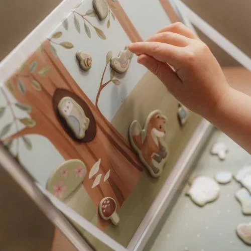 Little Dutch® Magnetic Playboard Forest Friends FSC - Image 9