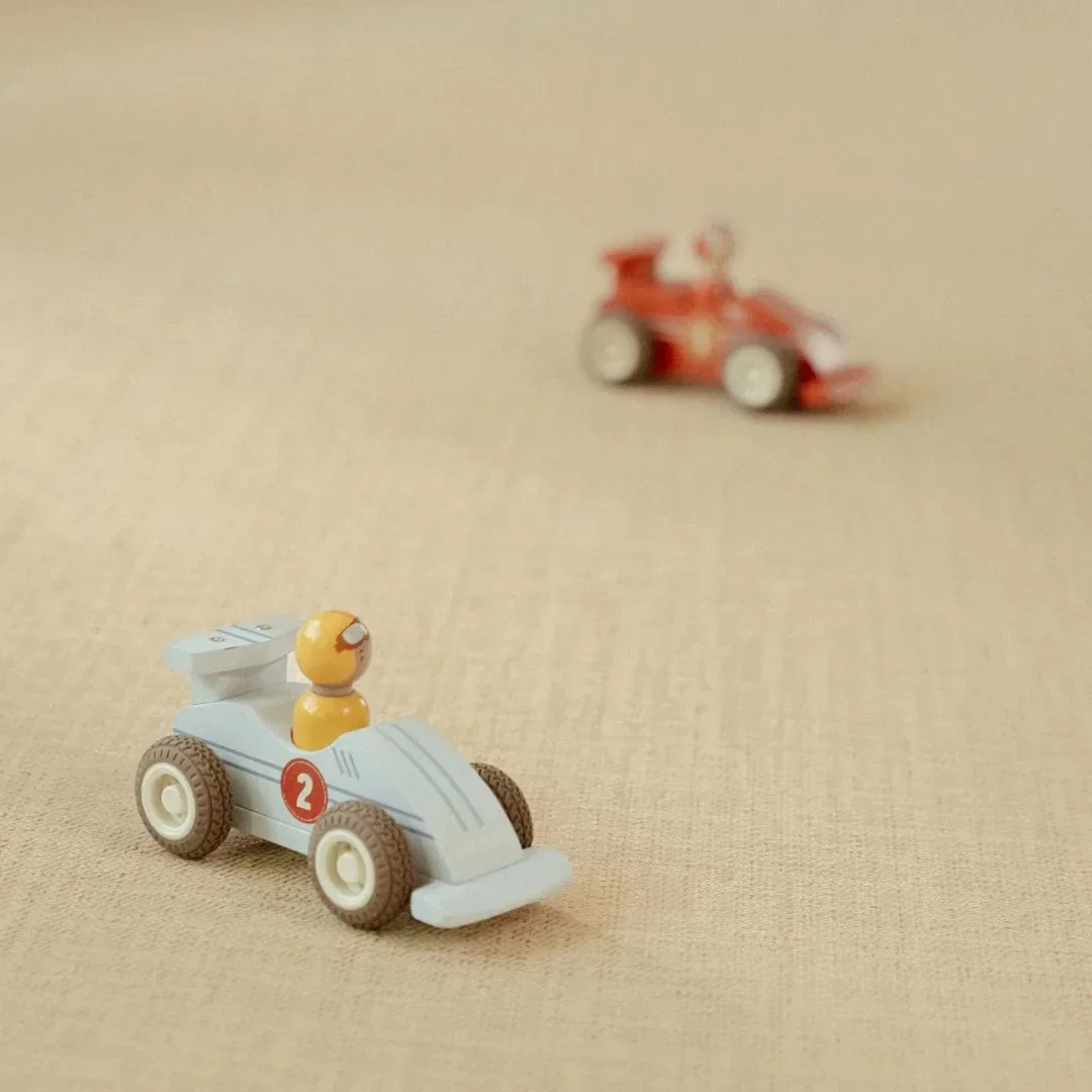 Little Dutch® Racing Car Set - Image 4