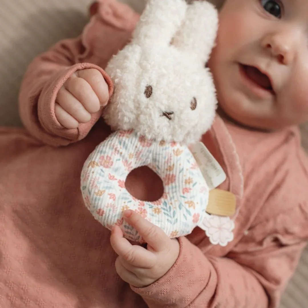 Little Dutch® Ringrattle miffy Lucky Blossom - Image 4