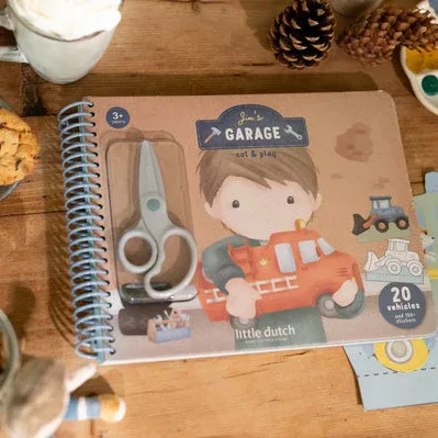Little Dutch® Scissors Book Jim & Friends - Image 7