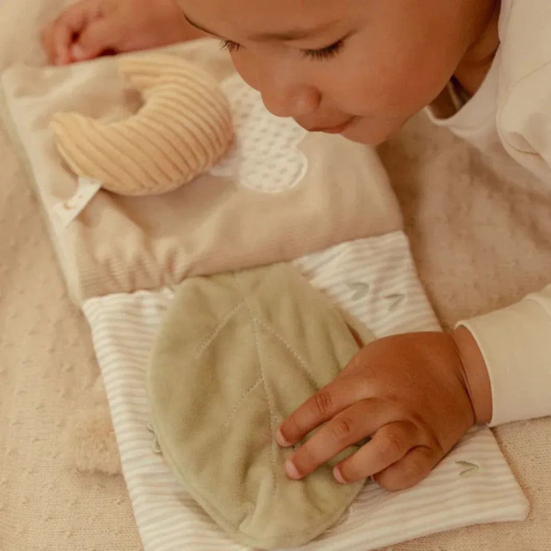 Little Dutch® Soft activity booklet Newborn Naturals Beige - Image 2