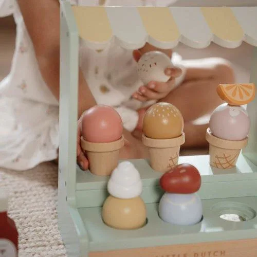 Little Dutch® Toy Ice Cream Shop - Image 10