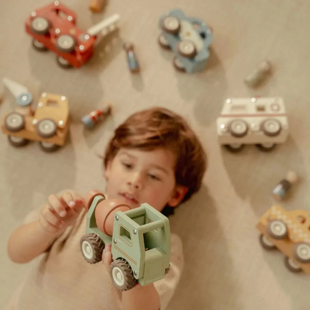 Little Dutch® Wooden Cement Truck - Image 6