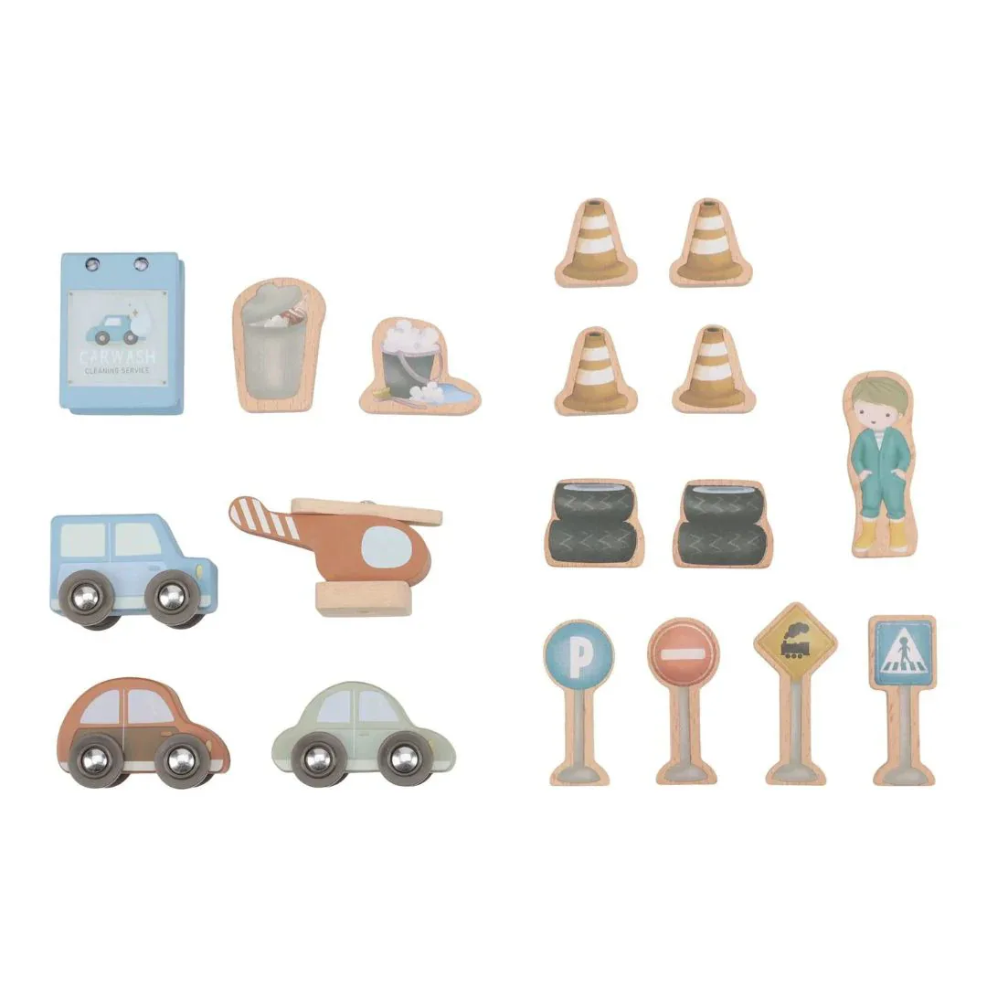 Little Dutch® Wooden Garage - Image 4
