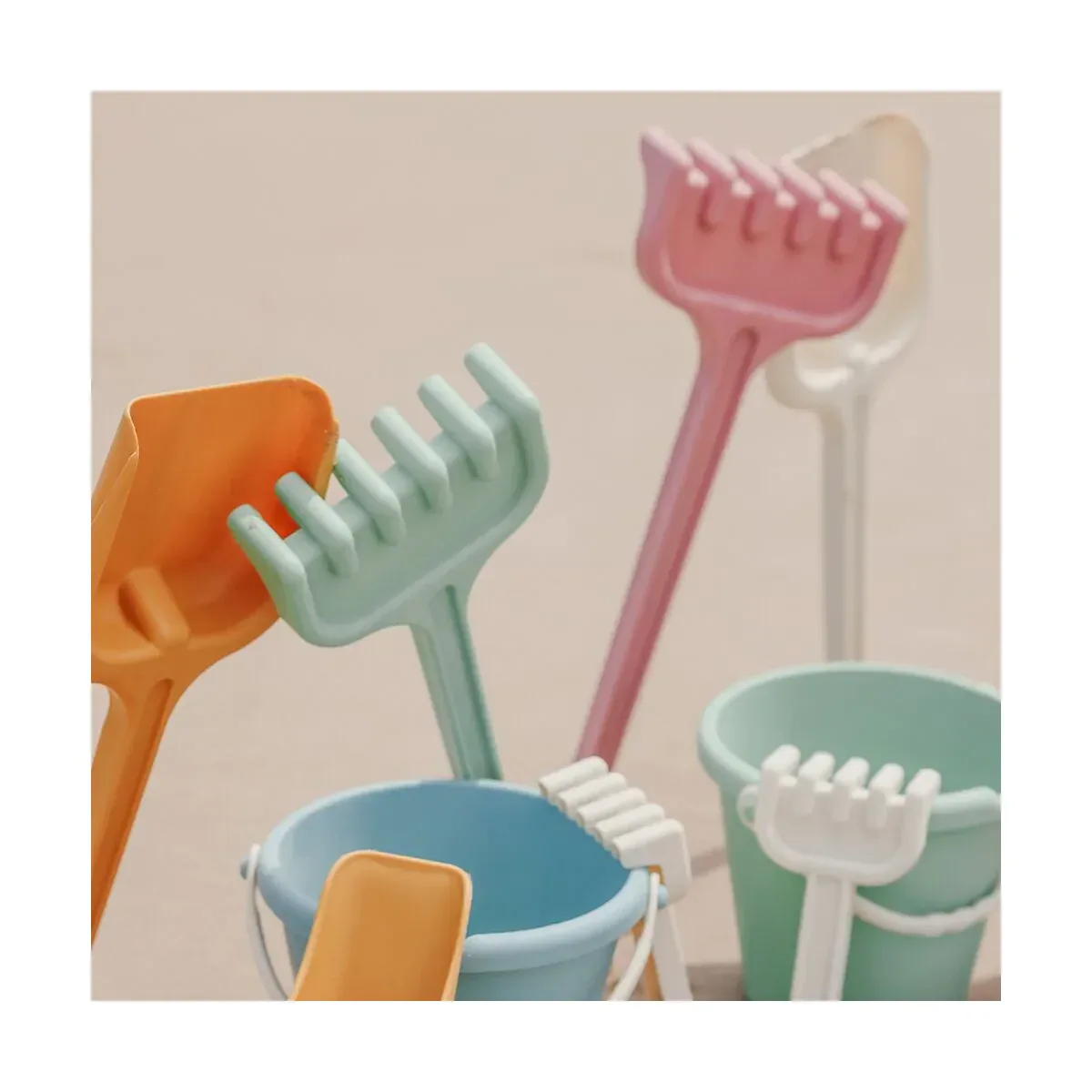 Miniland® ECO Spade & Rake Set Cool Super - Image 7