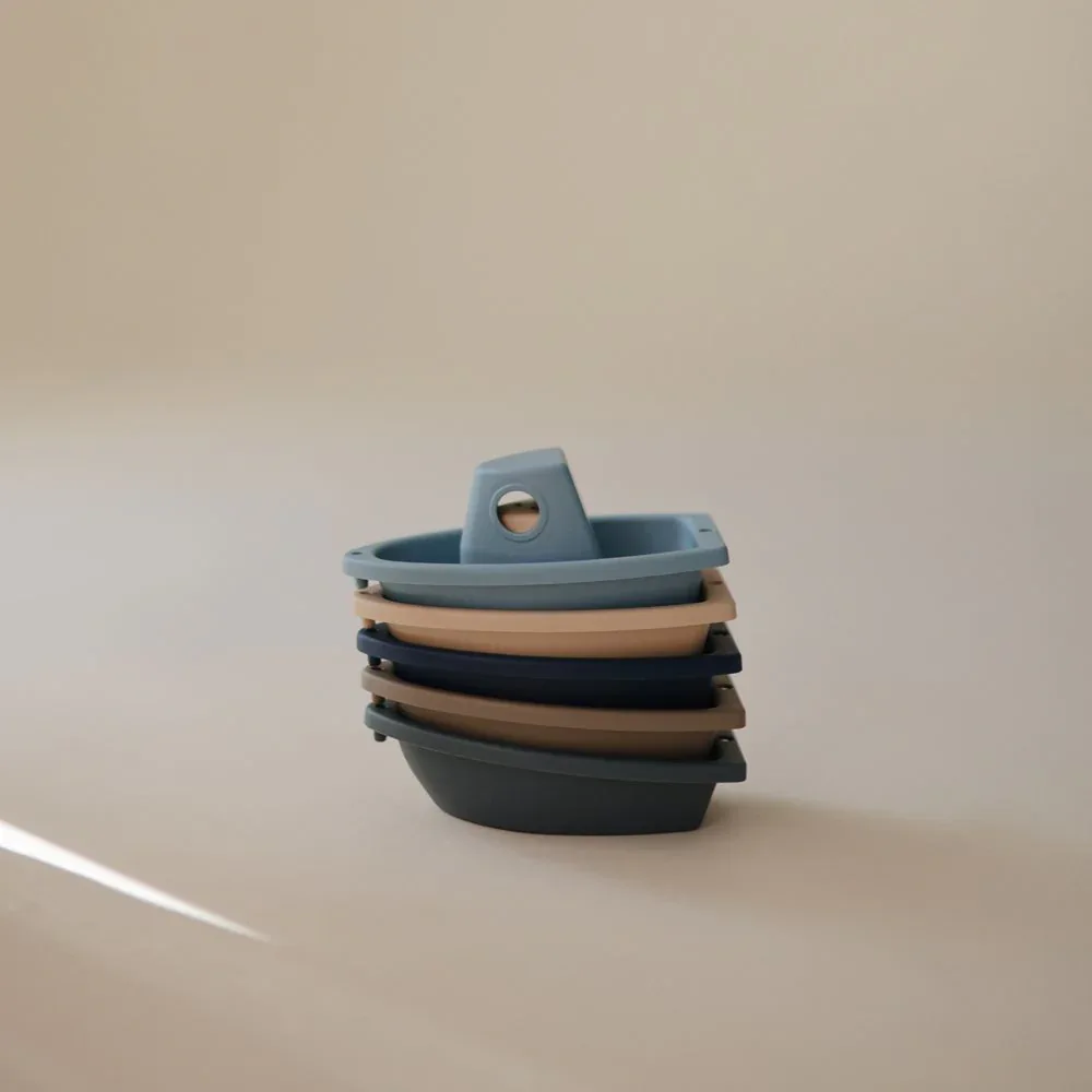 Mushie® Bath Boats Ocean - Image 2