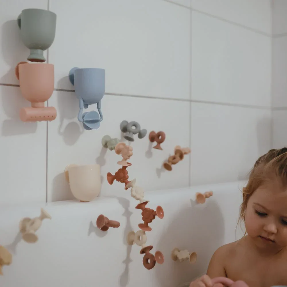 Mushie® Bath Toy Pour and Play - Image 5