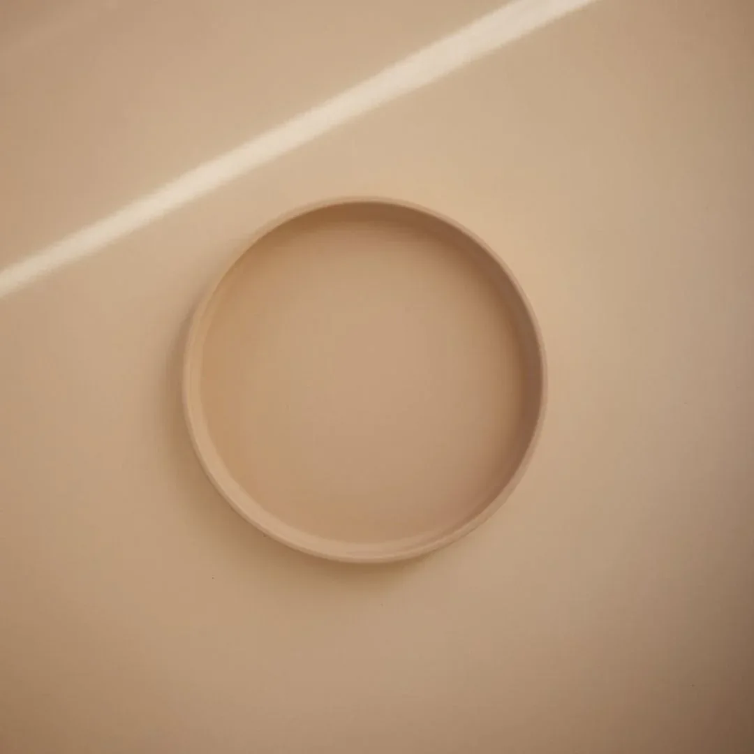 Mushie® Classic Silicone Plate Shifting Sand - Image 3
