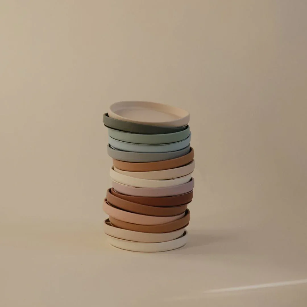 Mushie® Classic Silicone Plate Shifting Sand - Image 4