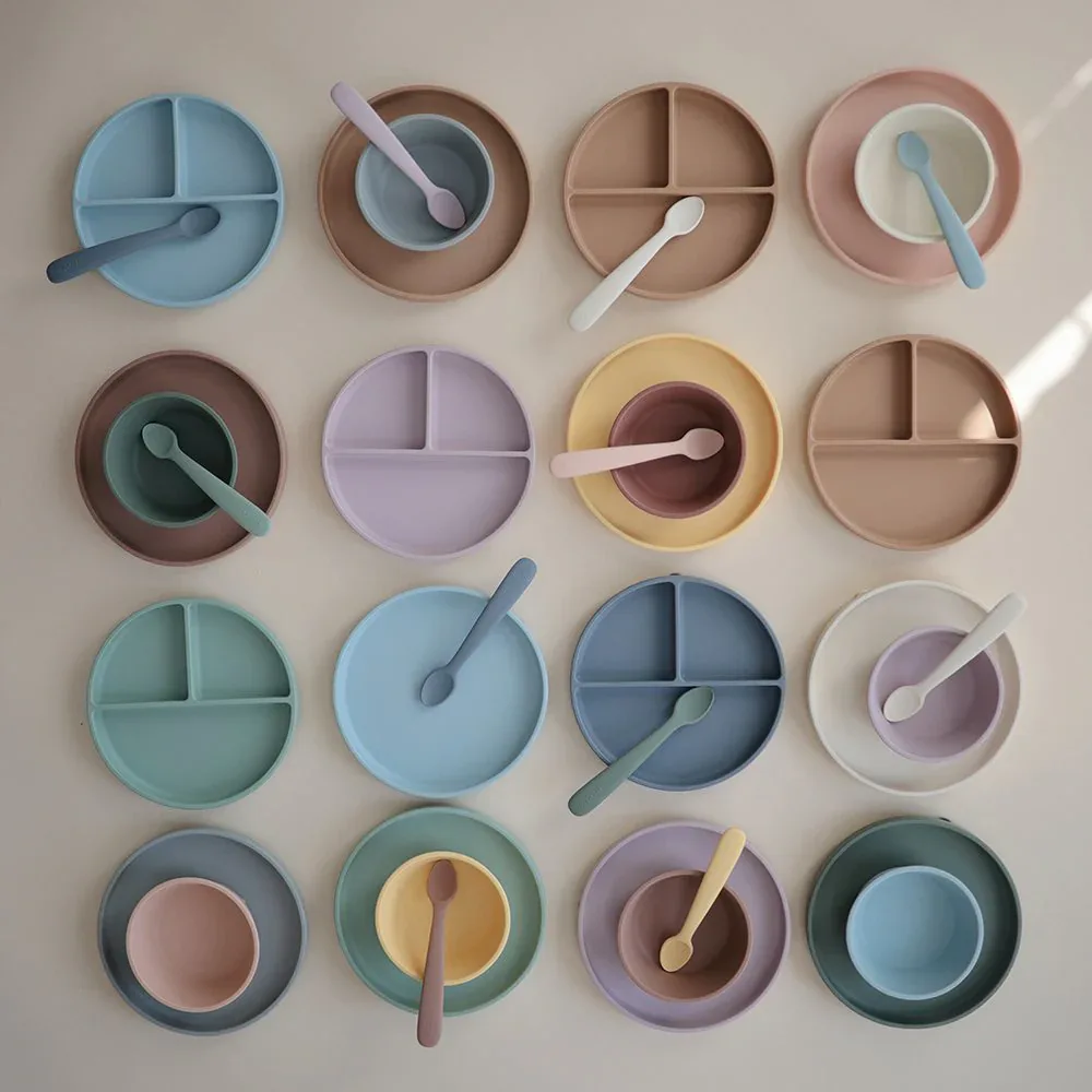 Mushie® Classic Silicone Plate - Soft Lilac - Image 4